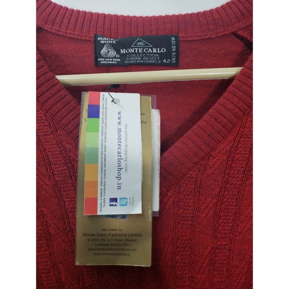 NWT, Men's Monte Carlo Collection sweater, Red, Magna wool, size 42 L - Picture 3 of 10